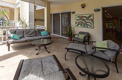 Chaconia Suite: Balcony