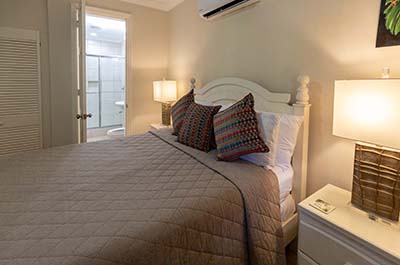 Chaconia Suite: Bedroom 2